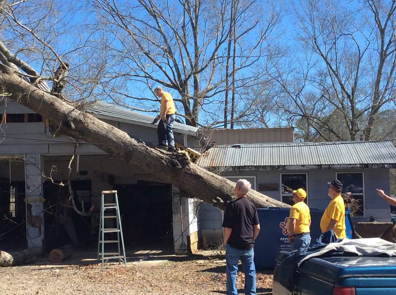 Louisiana DR Teams help communities begin cleaning up after tornado ...
