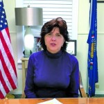 tate Sen. Beth Mizell was given the Esther Courage
Award. Mizell is a member of First Baptist Church,
Franklinton.